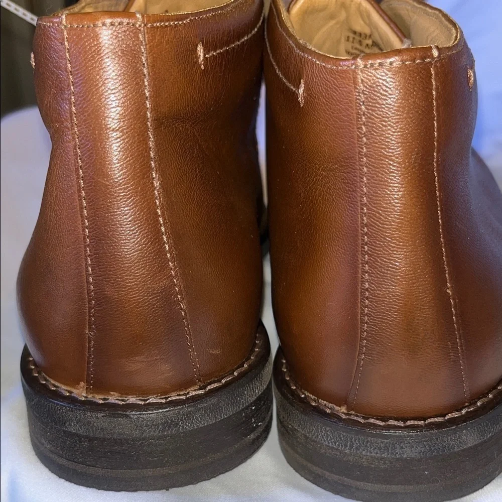 Flag Ltd Elegant Brown Leather Chukka Boots for Men